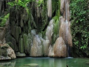 Chet Si Fountain National Park