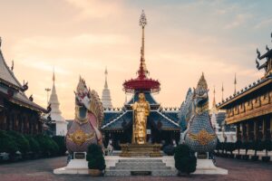 Admire traditional Thai art and sculpture at Wat Ban Den Temple